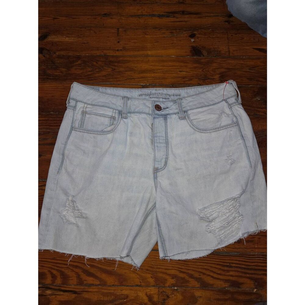 American Eagle Tomgirl Jean Shorts